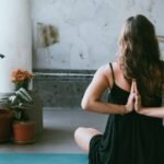 Office Yoga Poses Begineers Healthhyme